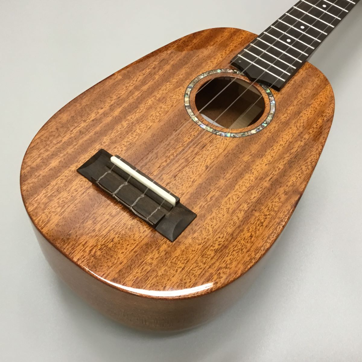 Uma Ukulele　UK-20SSP/NAUK-20SSP/NA