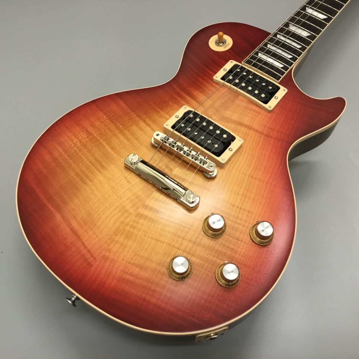 Gibson Les Paul Standard 60s FadedLes Paul Standard 60s Faded