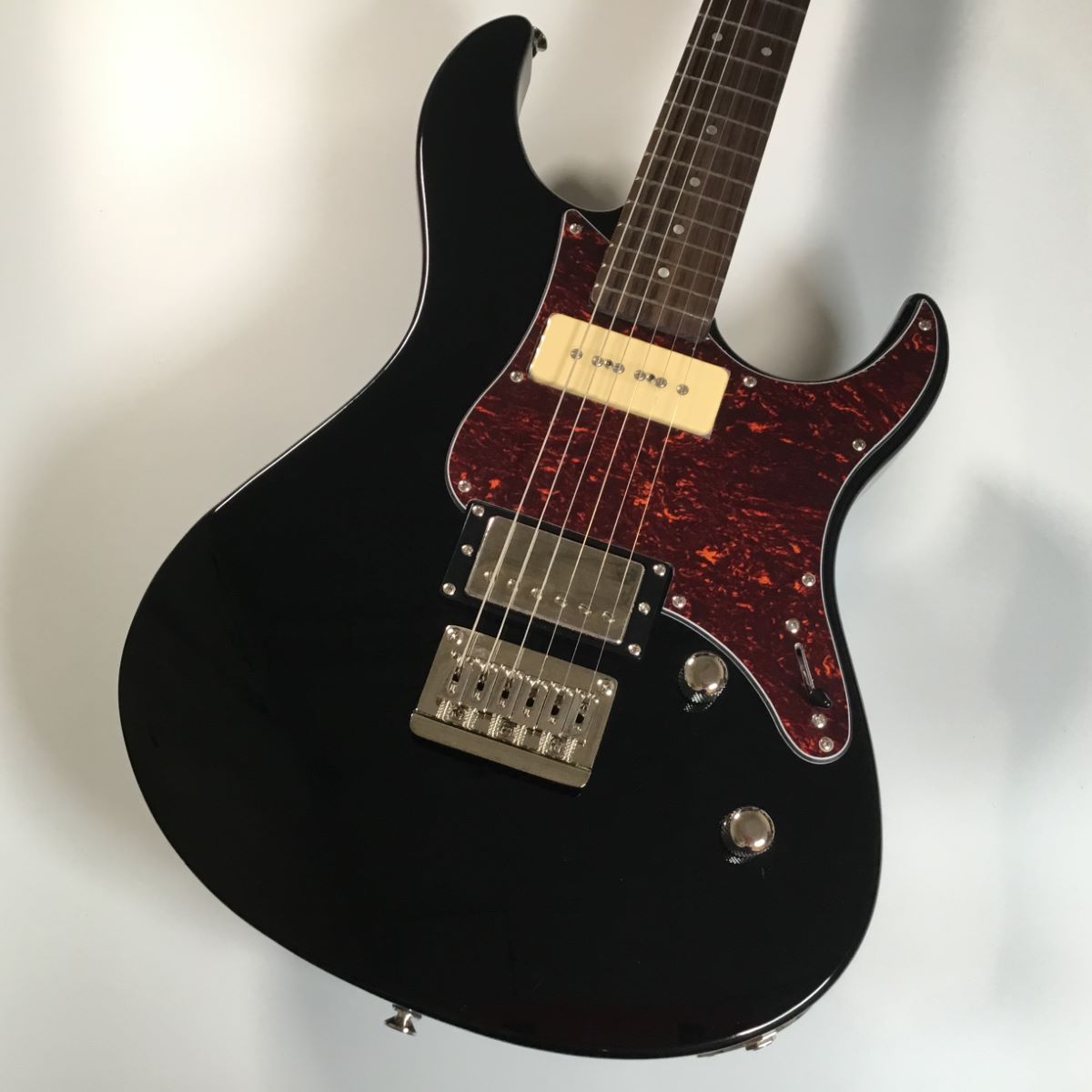 YAMAHA PACIFICA311HPACIFICA311H BL