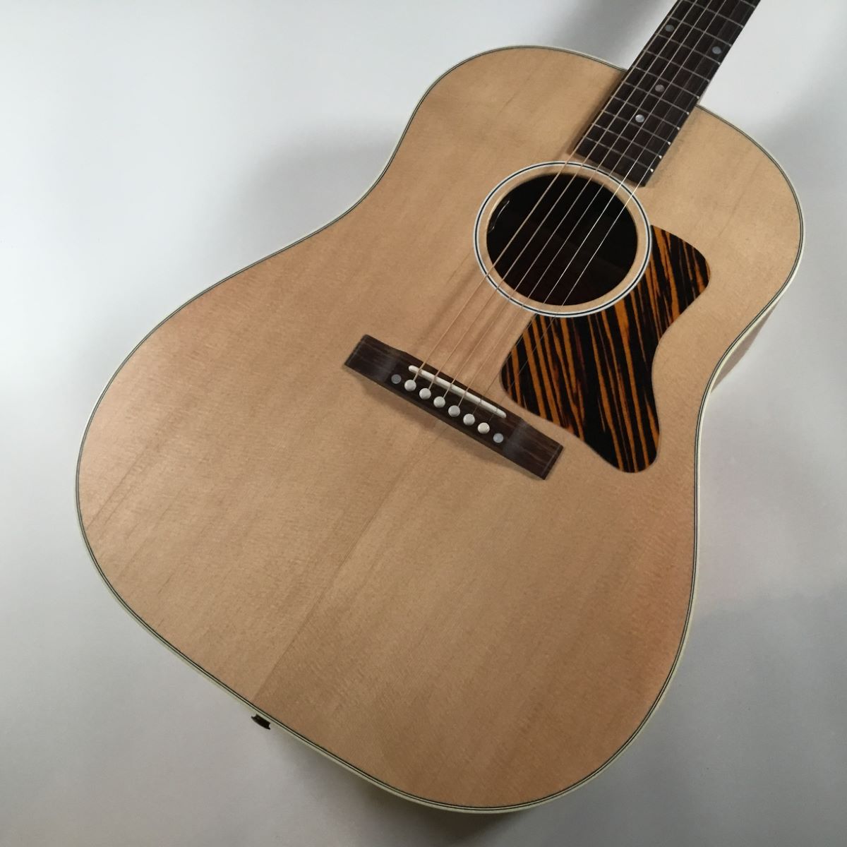 Gibson　J-35 Faded 30sJ-35 Faded 30s