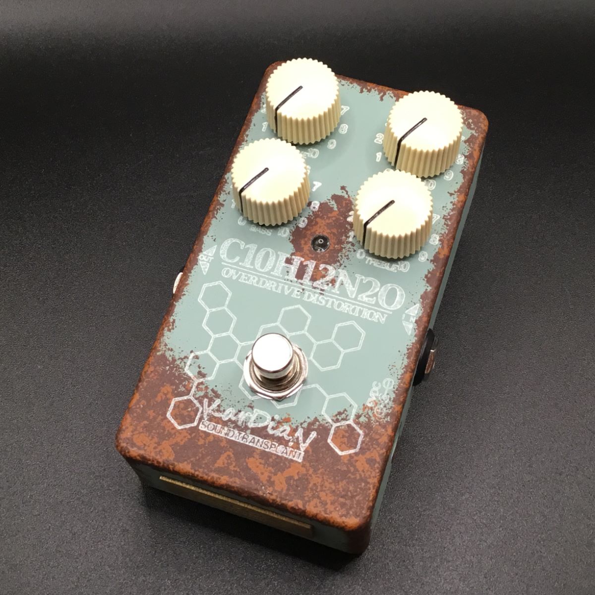 KarDiaN C10H12N2OC10H12N2O セロトニン