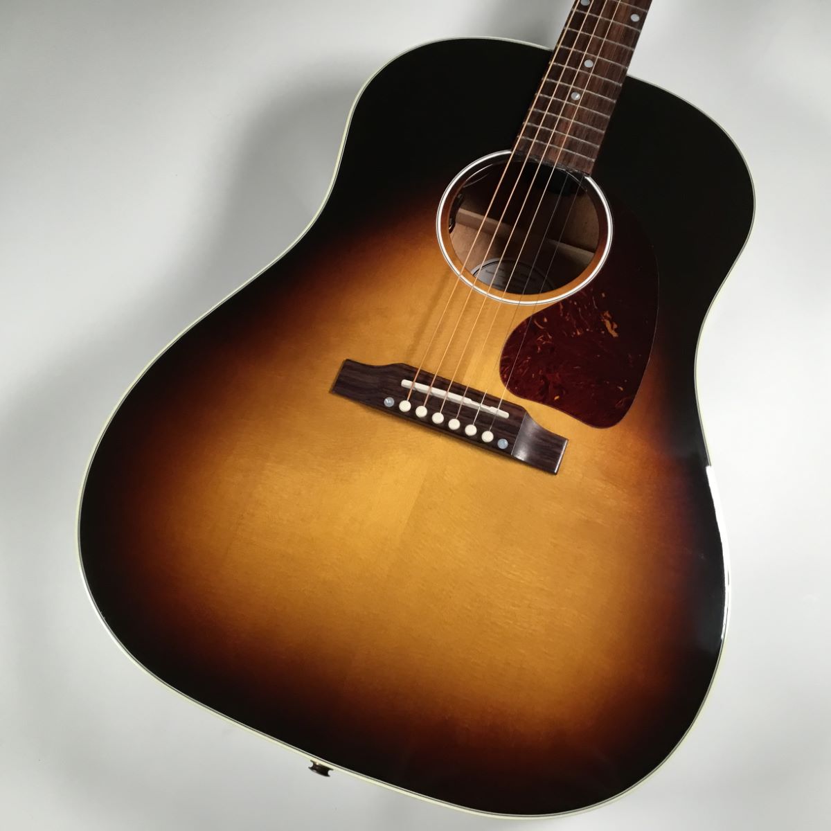 Gibson J-45 StandardJ-45 Standard Vintage Sunburst
