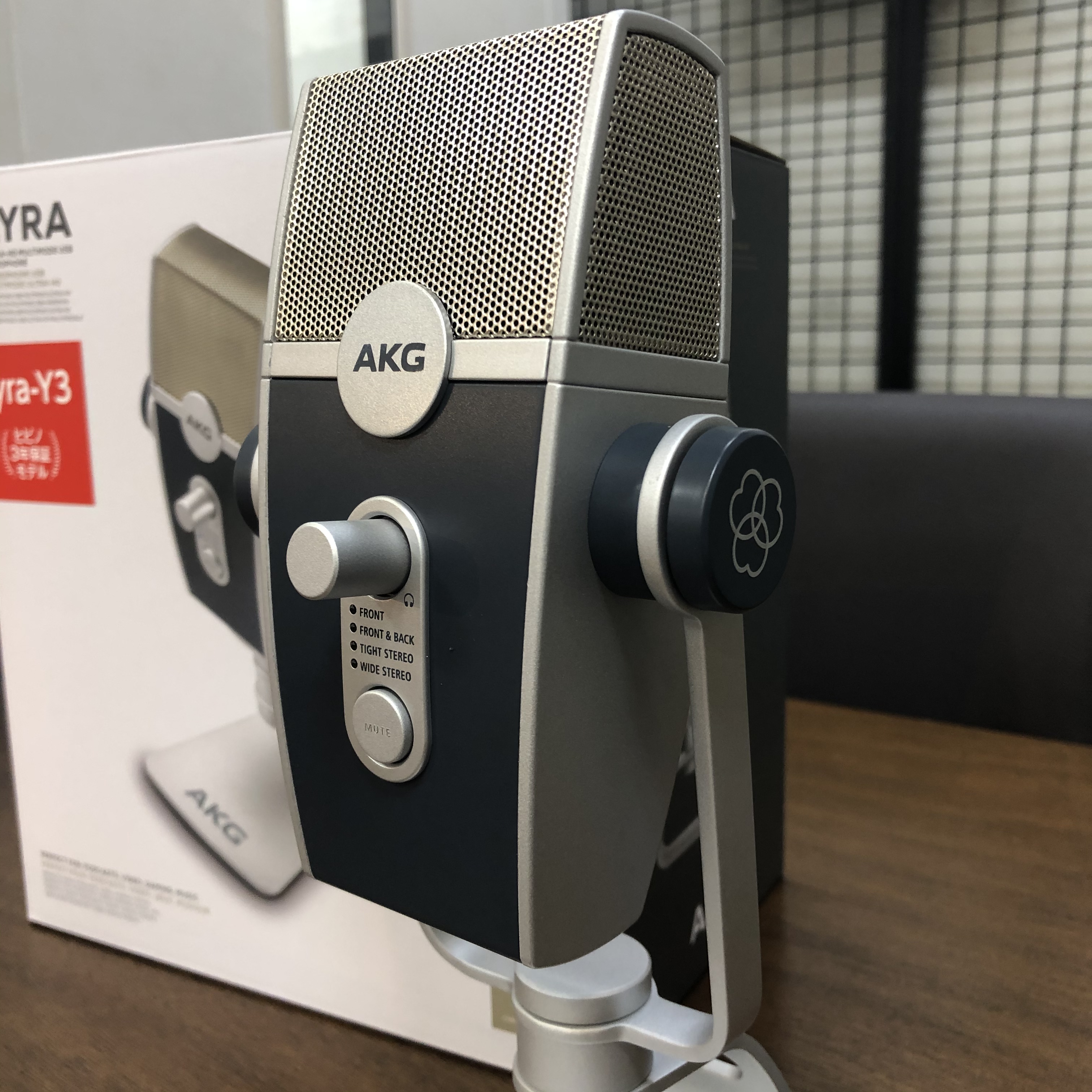 AKG USBコンデンサーマイク Lyra-y3 新品