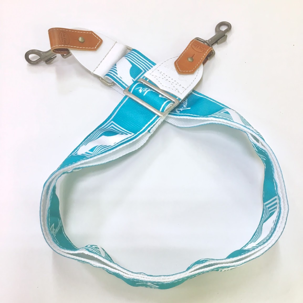お気に入りのギターストラップをかばんショルダーに！？！？