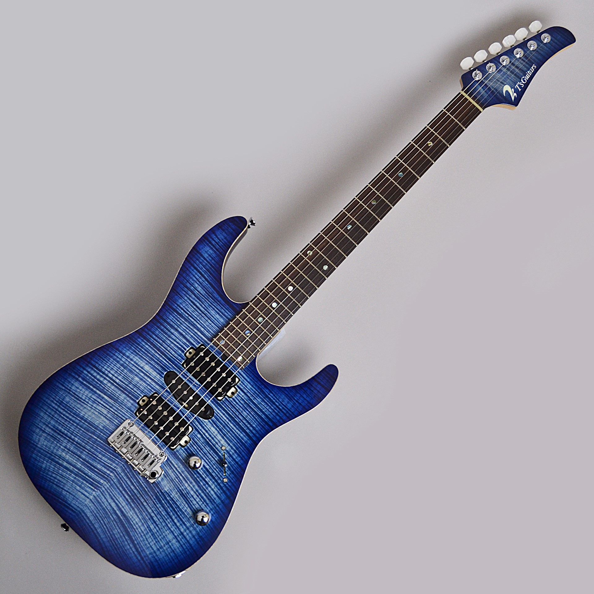 杢目選定品のT's Guitars『DST-Pro24 Flame Top Trans Blue Denim