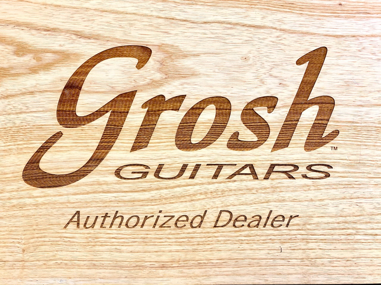 多くのギタリストから高い評価の「Don Grosh」を取り扱い中です！