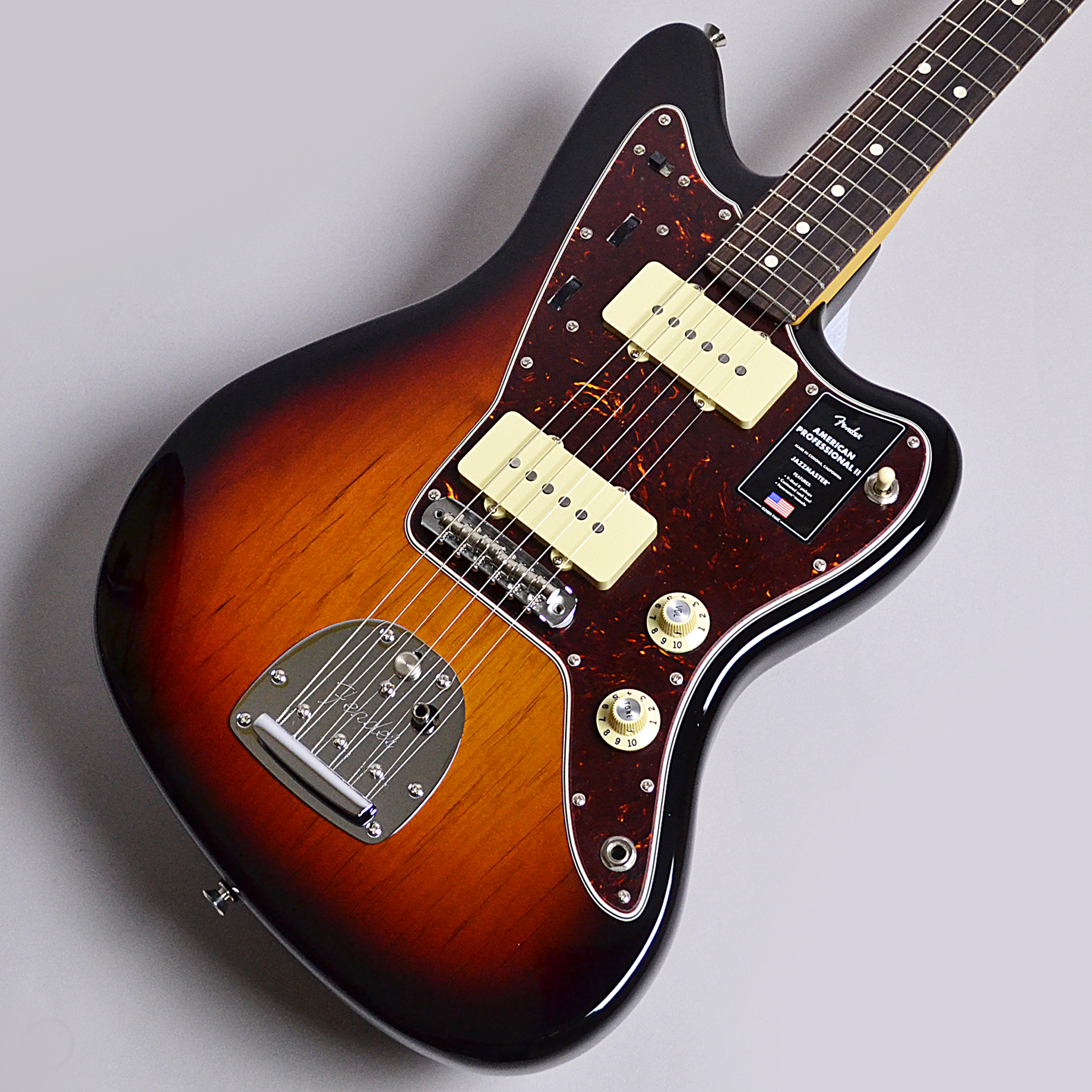 Fender『American Professional II Jazzmaster』取り扱い中です！