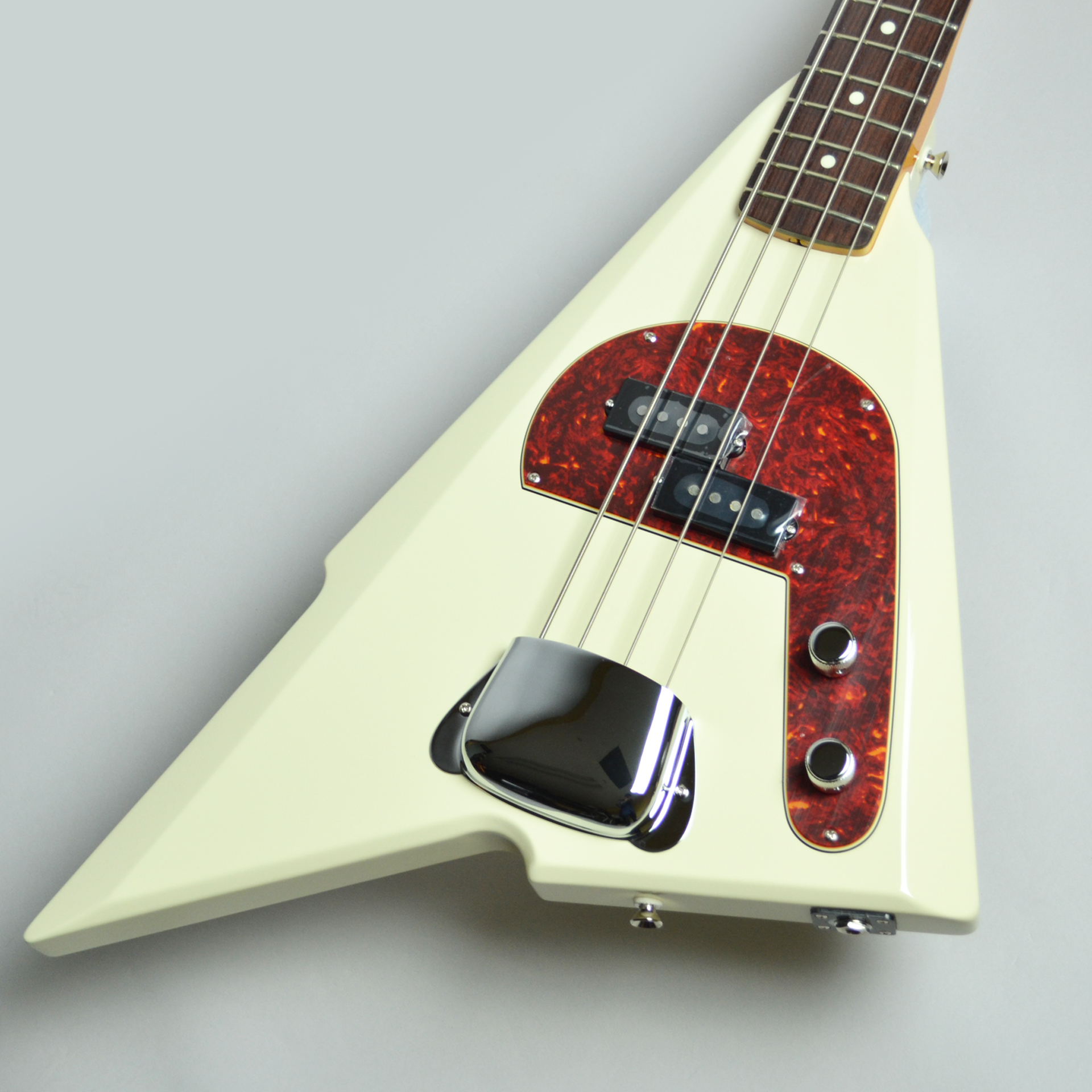 ハマ・オカモト」新シグネチャーモデル『Katana Bass』が登場!【入荷 ハマ・オカモト」新シグネチャーモデル『Katana Bass』が登場!【入荷