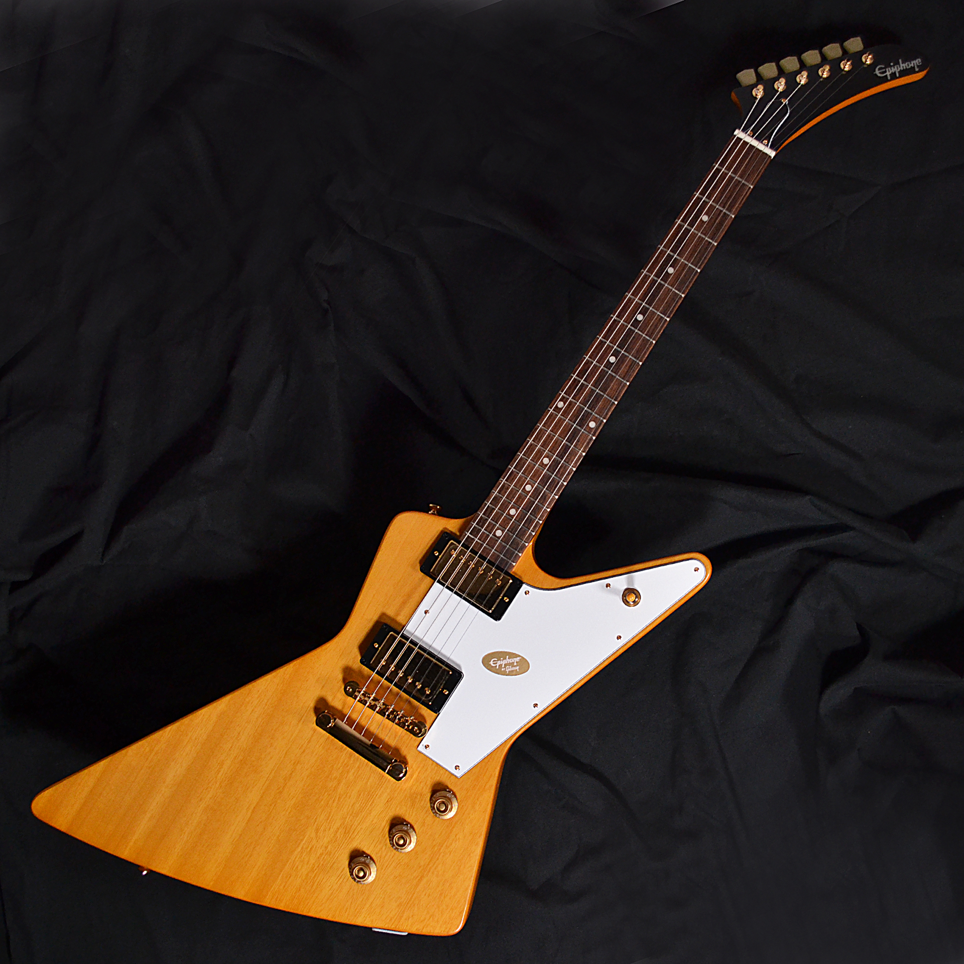 EpiphoneKorina Explorer Aged Natural