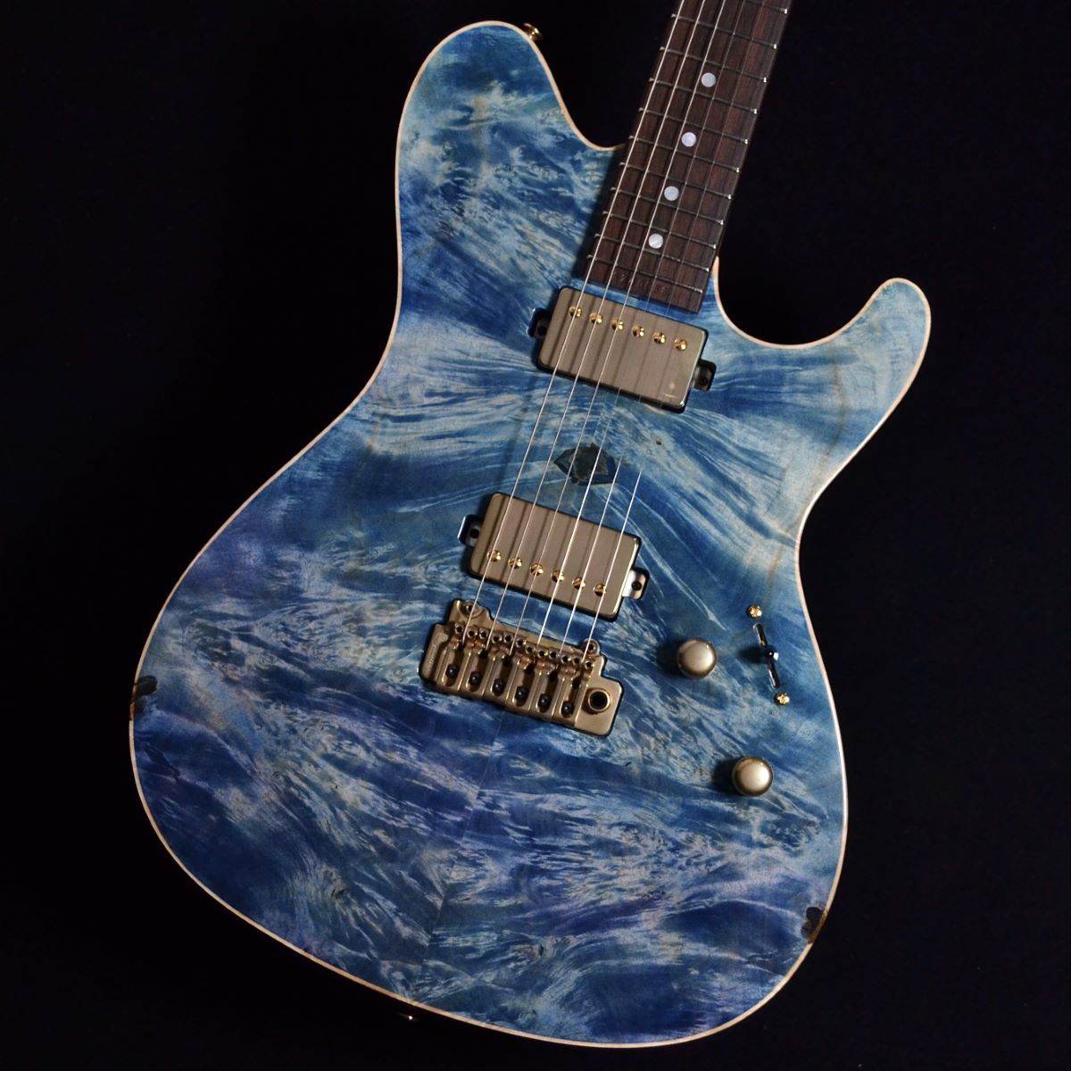 Sugi GuitarsSugi DH496IR Fullmoon Maple Top Alder Body "Raging Wave"
