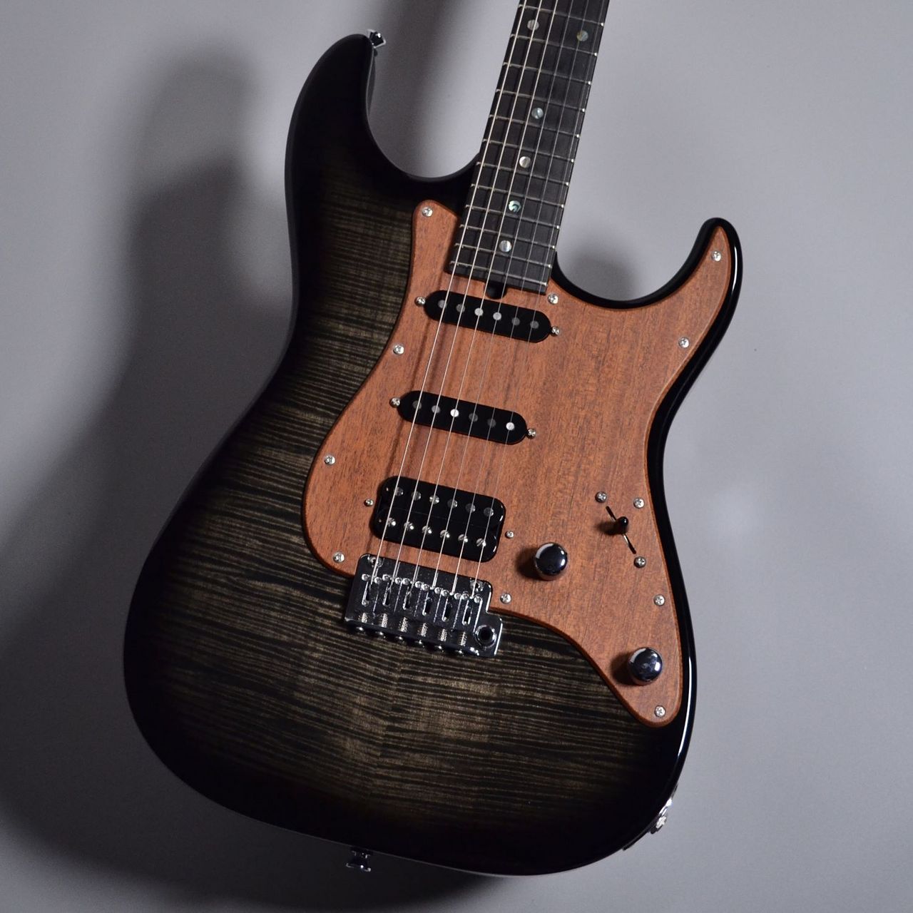 T's GuitarsDST-Classic22 5A Flame Maple/Mahogany Pickguard【3.61kg】