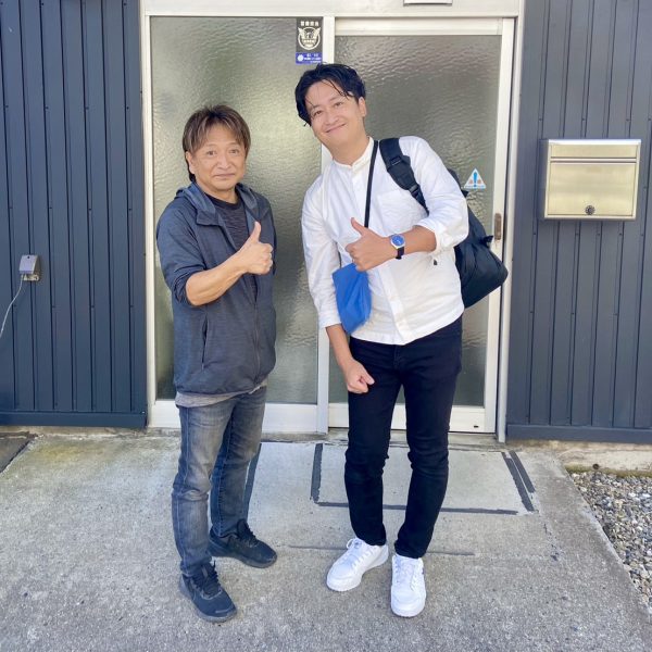 代表である田中千秋氏。お話するとギターに対する愛と言いますか、こだわりが止まらず。本当にギターが好きな方なんだなぁ、という印象です。