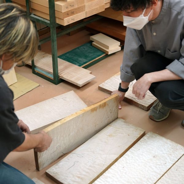 担当スタッフとのMTGによって生まれています。