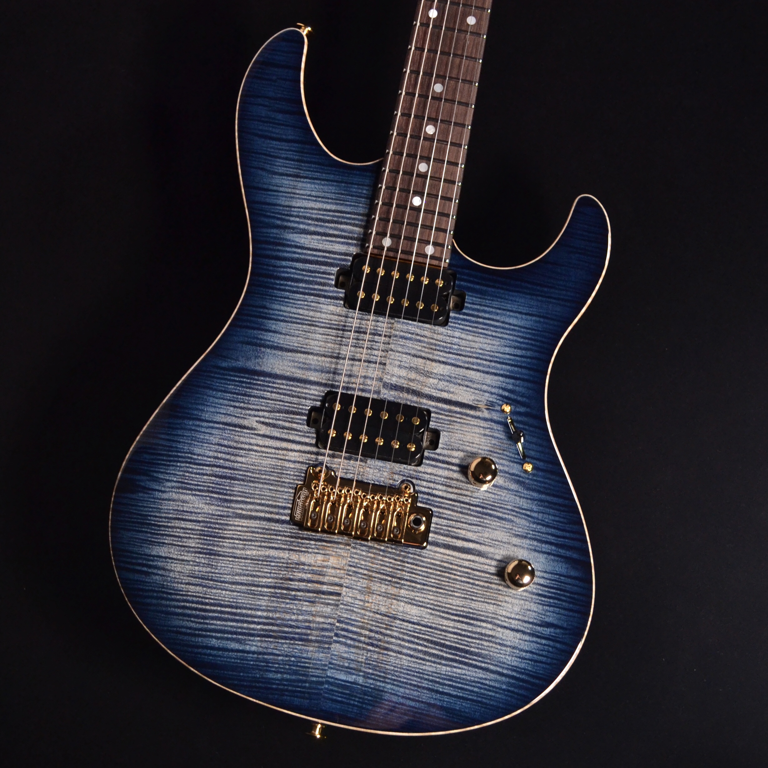 Black SmokerFUTURA-S Limited 5A Flame Sycamore Top F-Maho Body Lazli Blue【3.36kg】
