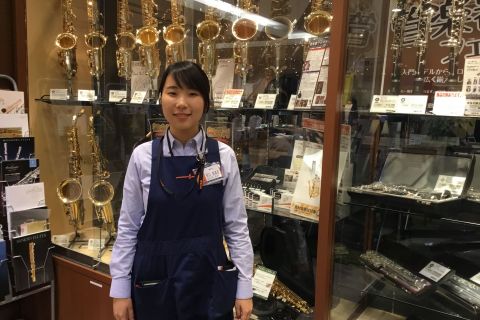 スタッフ写真 原口