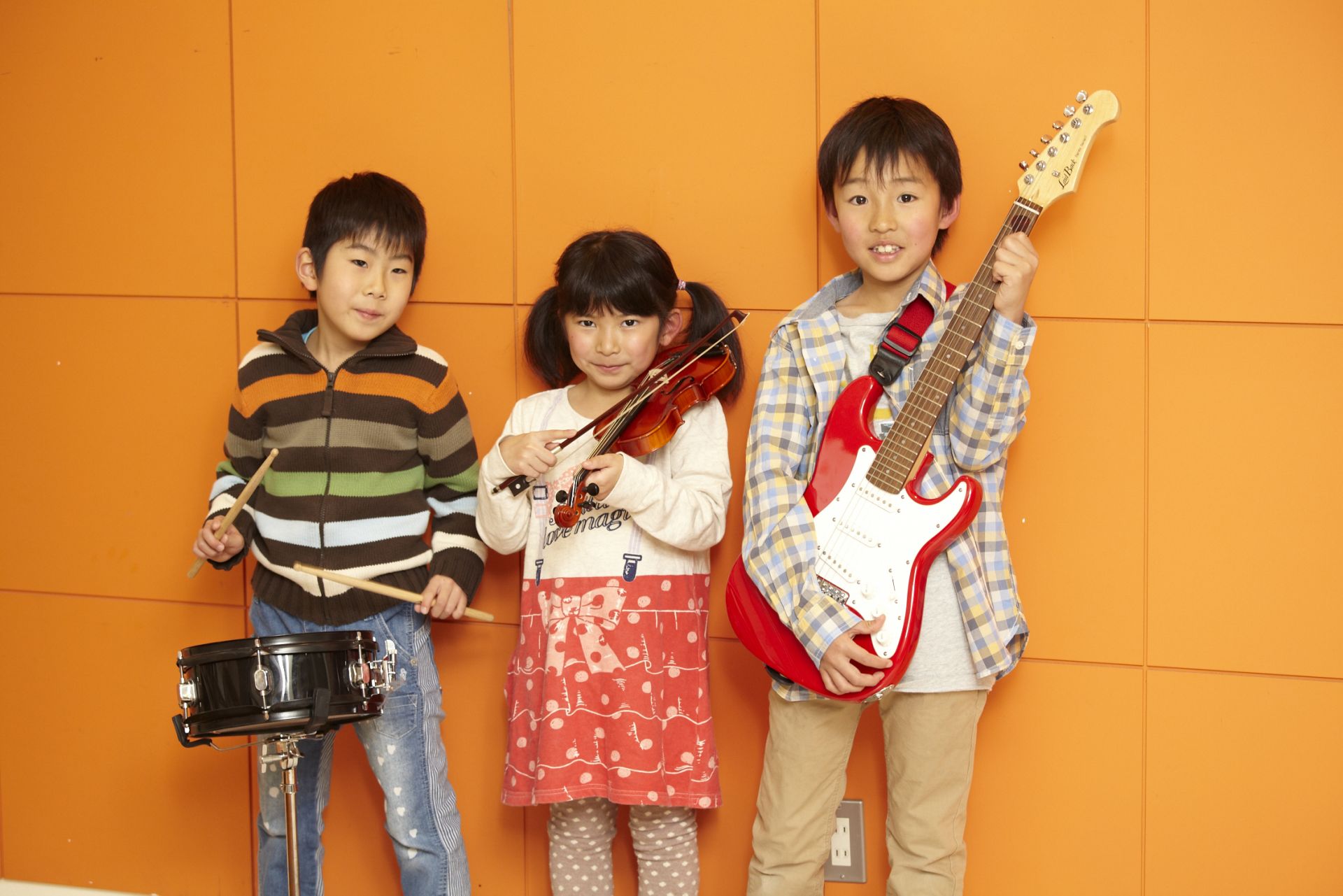 [https://www.shimamura.co.jp/shop/hakata/lesson-info/20200625/4381:title=] *お子様の習い事を検討されている保護者様へ 創造性や自発性が発達する時期だからこそ、自由で楽しい雰囲気の中での音楽体験は、お子様の成長に大変効果的です […]