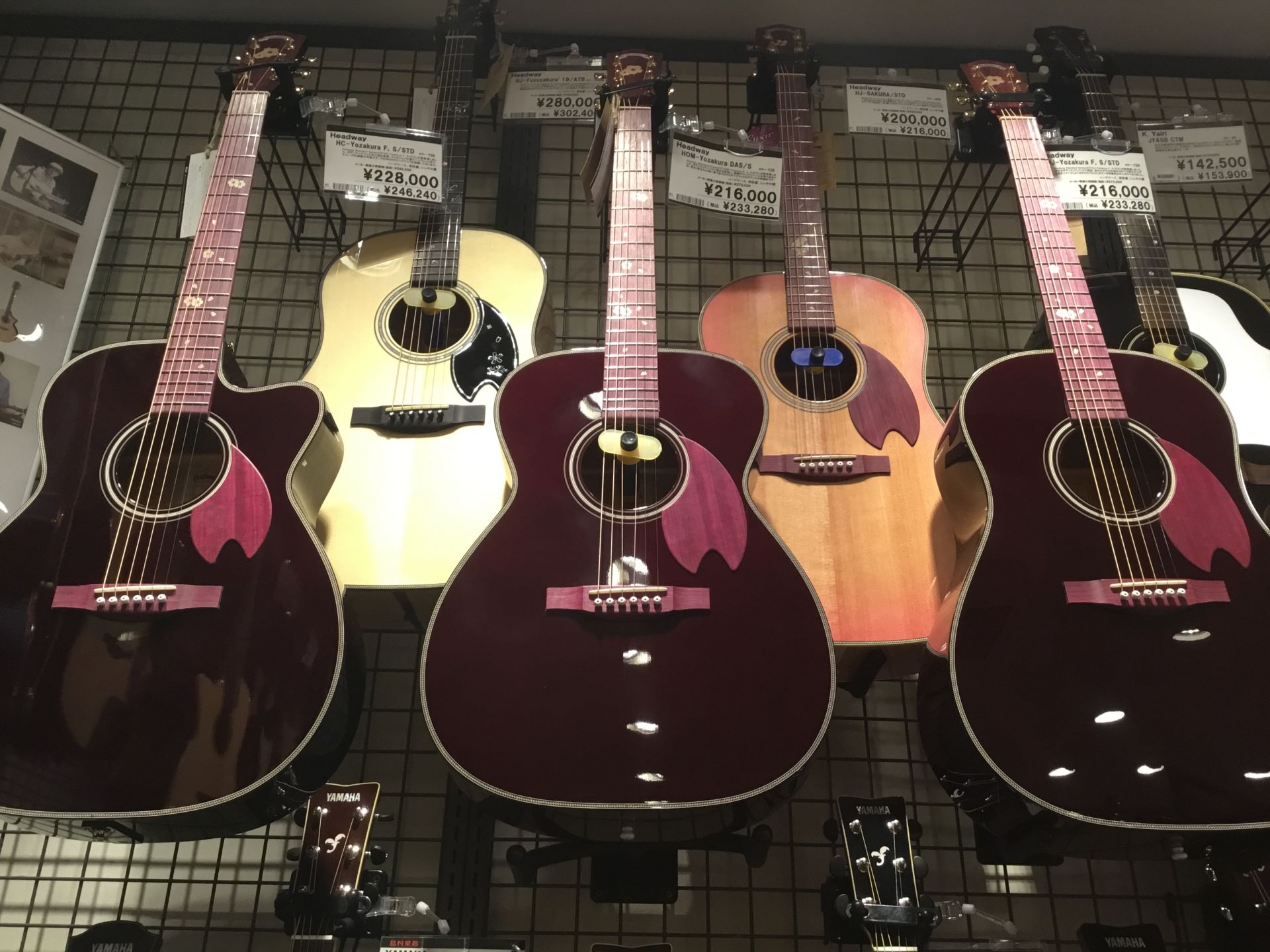 長野県松本市松本市「Headway Guitars」より人気の新作夜桜シリーズ入荷！！