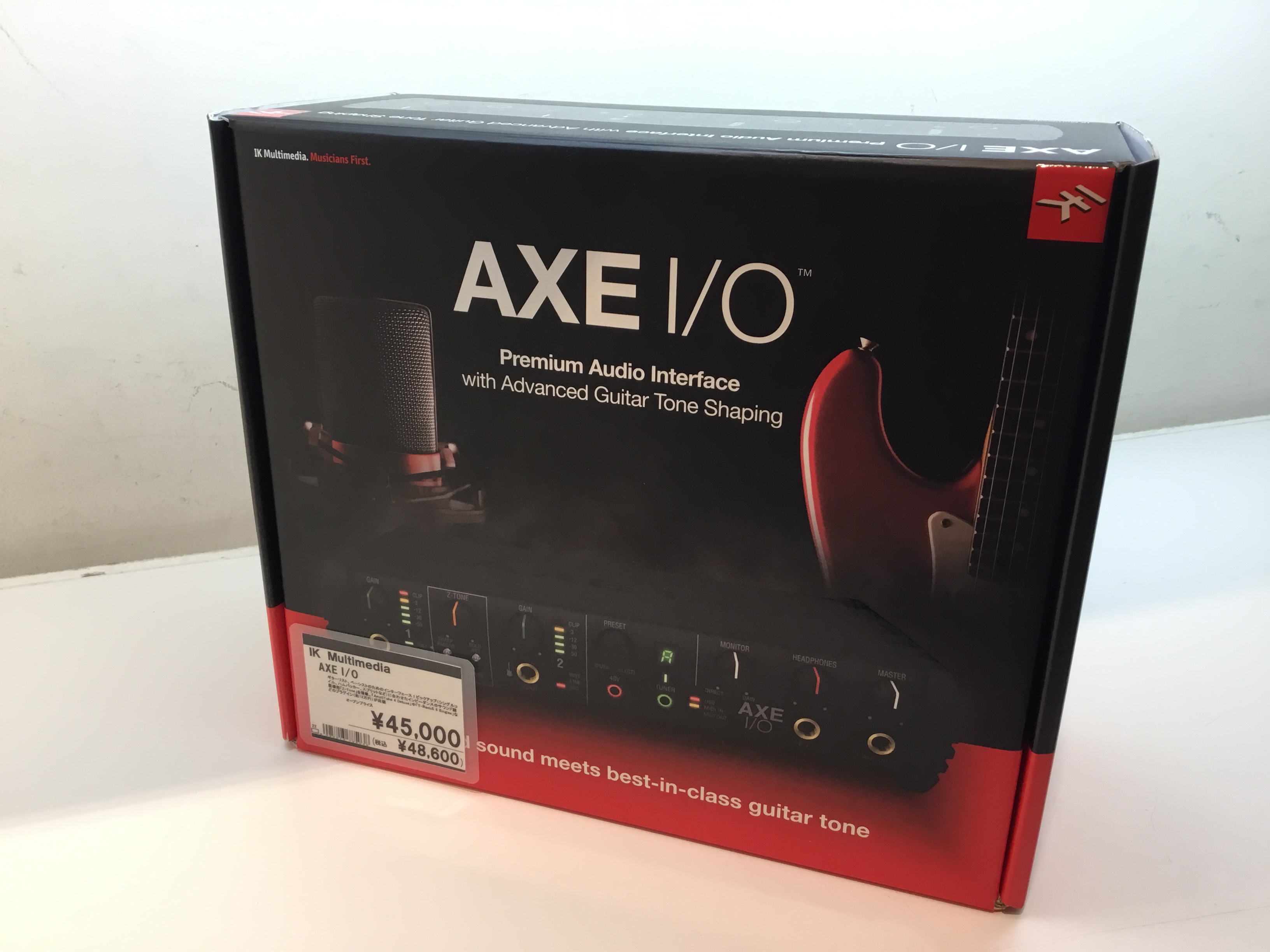 IK Multimedia AXE I/O　入荷してます！