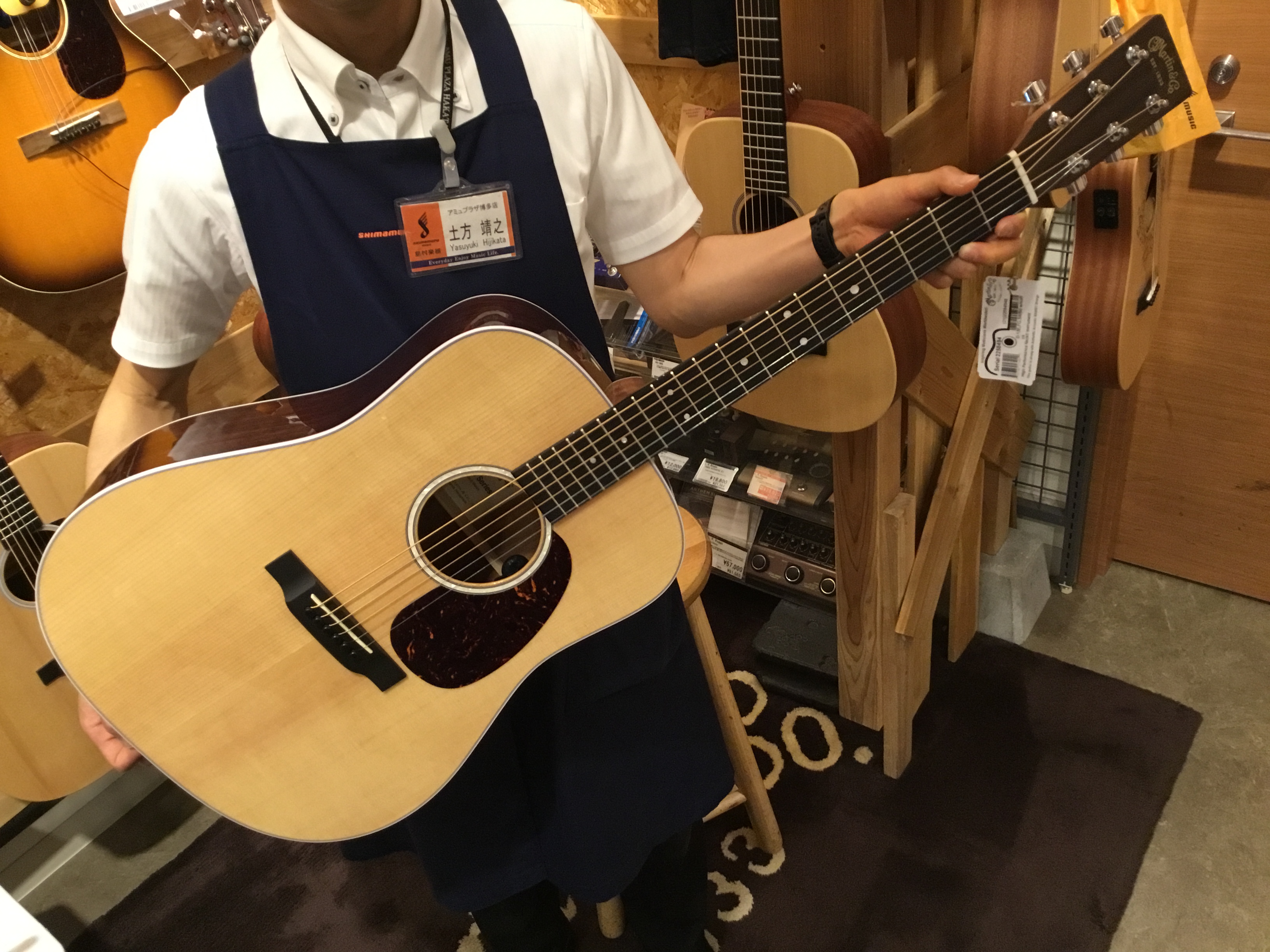 *Martin2019年のニューモデルが入荷いたしました！！ 【Martin】の【D-13E】が当店にも入荷しました！ 店頭では実際にお試しいただけます。 ぜひお気軽にご来店ください！ |*ブランド|*型名|*定価(税込)|*販売価格(税込)| |Martin|D-13E|232,200|[!￥17 […]