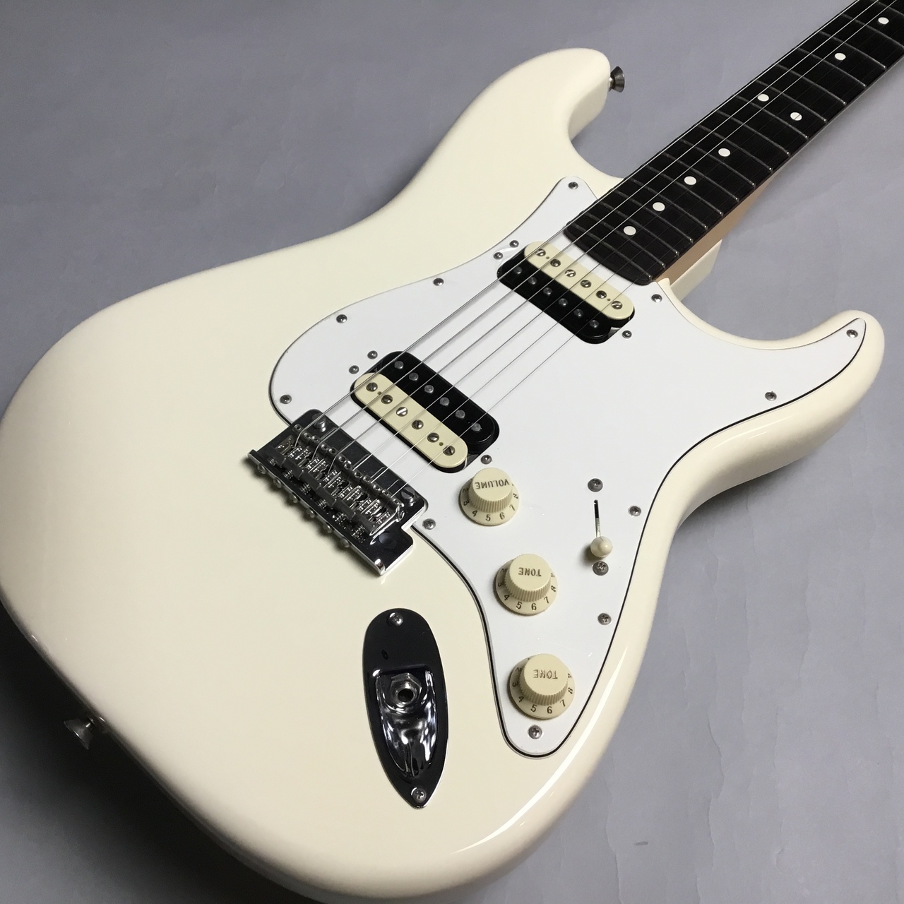 【入荷情報】Fender (フェンダー)AMERICAN PROFESSIONAL STRATOCASTER HH（USED）がお楽しみ頂けます！