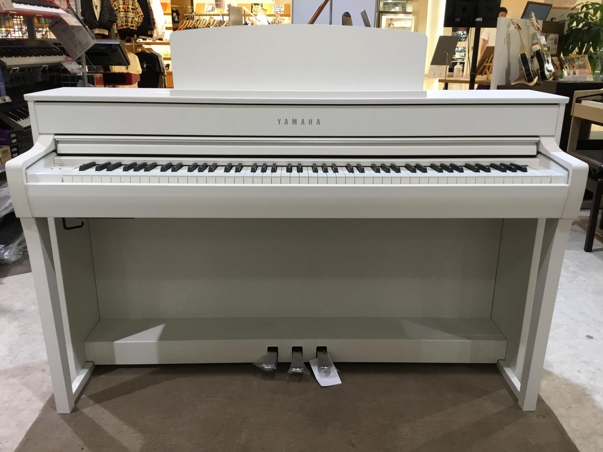 【JQカード10％OFFプレミアムデイズ!!】秋のピアノフェア開催中！！