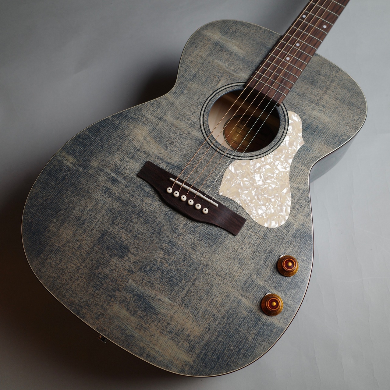 商品紹介】Art&Lutherie (アート&ルシアー) Legacy Q-D DenimBlue