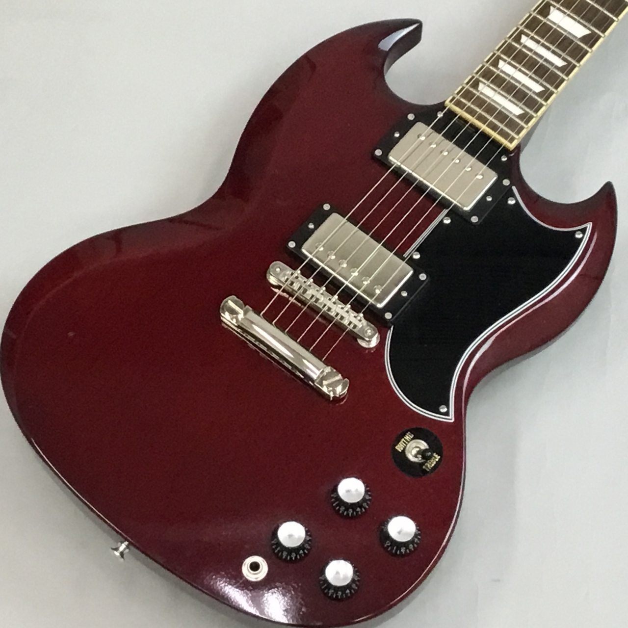 *ESP系列ブランドのEDWARDSの中古品が入荷しました！ EDWARDS (エドワーズ)E-SG-120LT2が当店には展示があります！ 店頭では実際にお試しいただけます。 ぜひお気軽にご来店ください！ |*ブランド|*型名|*販売価格(税込)| |EDWARDS (エドワーズ)|E-SG-12 […]