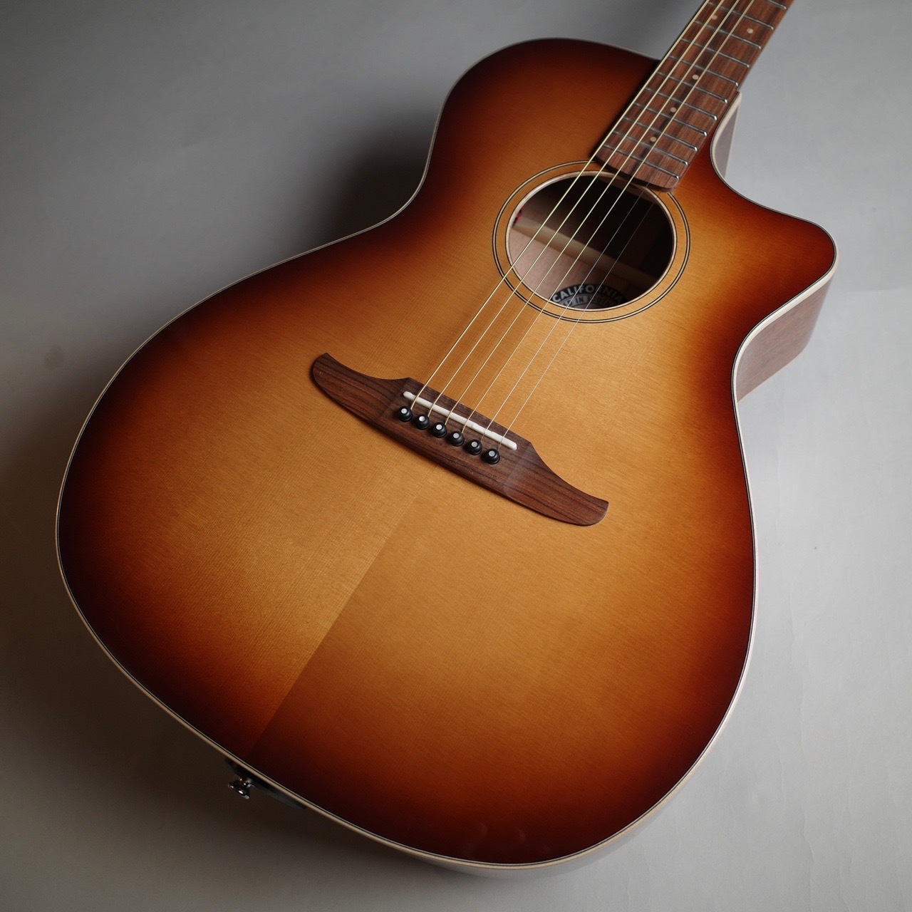 *フェンダー発のオール単板仕様エレアコが入荷！木目も美しい一本！ Fender (フェンダー) Newporter Classic PF ACBが当店には展示があります！ 商品入れ替えのため特別価格にて販売しています！ （通常販売価格（税込）￥99,000⇒￥84,700） 店頭では実際にお試しいた […]