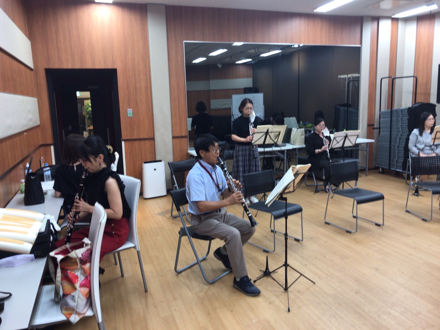 15:00開演でしたが、みなさんとても早くに集合されて、14:00頃から音出し開始!
