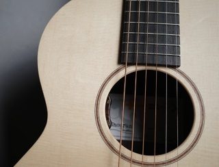 【限定モデル】Sheeran by Lowden Tour Edition アコースティックギター