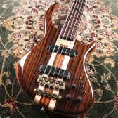 完売しましたALEMBIC Rogue 5-string【5弦ベース中古入荷】