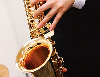 吹奏楽、POPS、JAZZなどオールジャンル演奏できます！サックス-Saxphone-