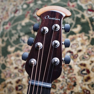 Ovation CE44PーABLKW 2023LTD 【2023 Limited editionがついに