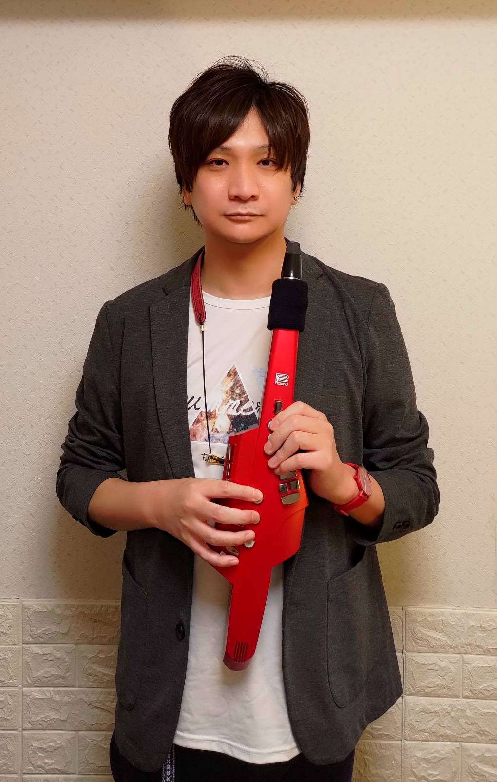サックス・デジタル管楽器講師坂之上 徹平