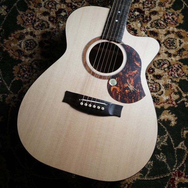 MATON SRS808C【Spruce TOP NEW model】<br />
<br />
¥ 330,000 
