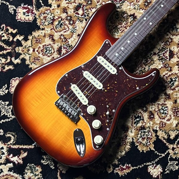 Fender 70th Anniversary American Professional II Stratocaster Comet Burst <br />
<br />
￥ 330,000 