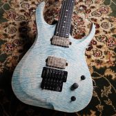 Skervesen (スケルヴェセン) Nebelung 6 Quilted maple 5A / Denim Blue　エレキギター