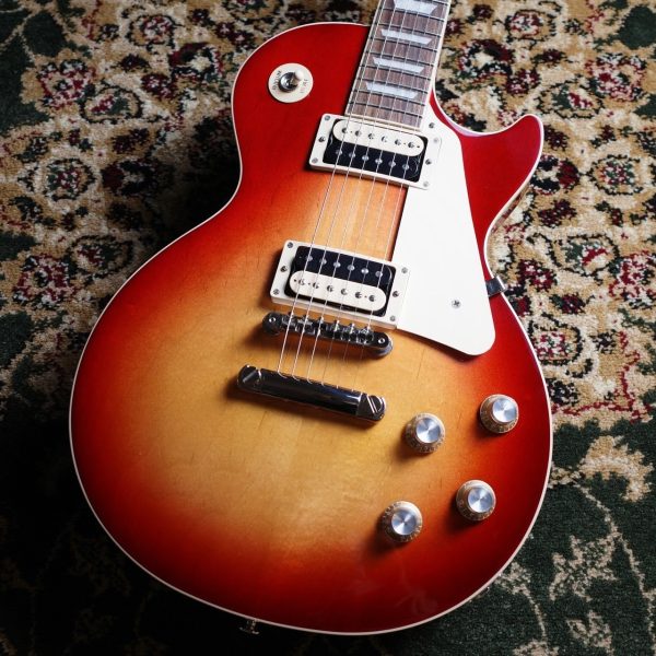 Gibson Les Paul Classic Heritage Cherry Sunburst<br />
<br />
¥ 294,800 <br />
