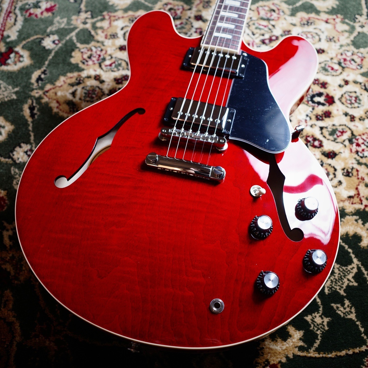 新品Gibson ES-335 Figured Sixties Cherry