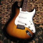 【中古入荷】Fender American Special Stratcaster/R 2TS