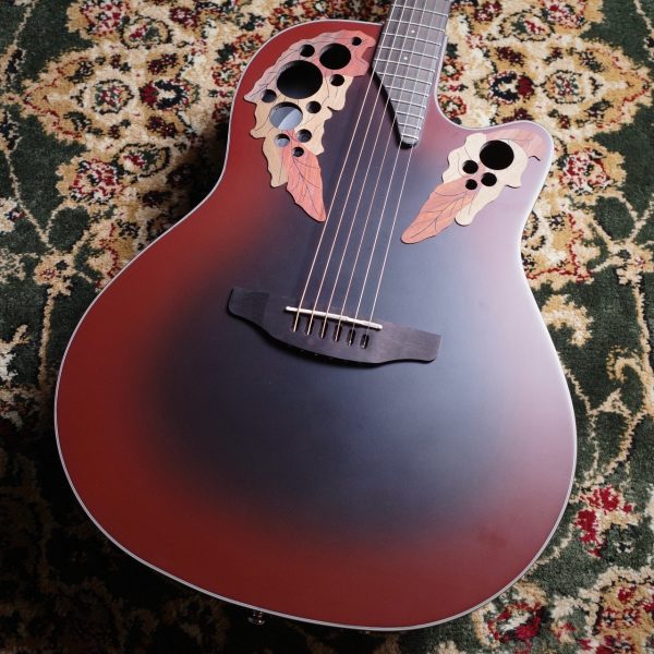 Ovation (オベーション)CE44-RRB -Celebrity Collection- <br />
<br />
¥ 112,200 