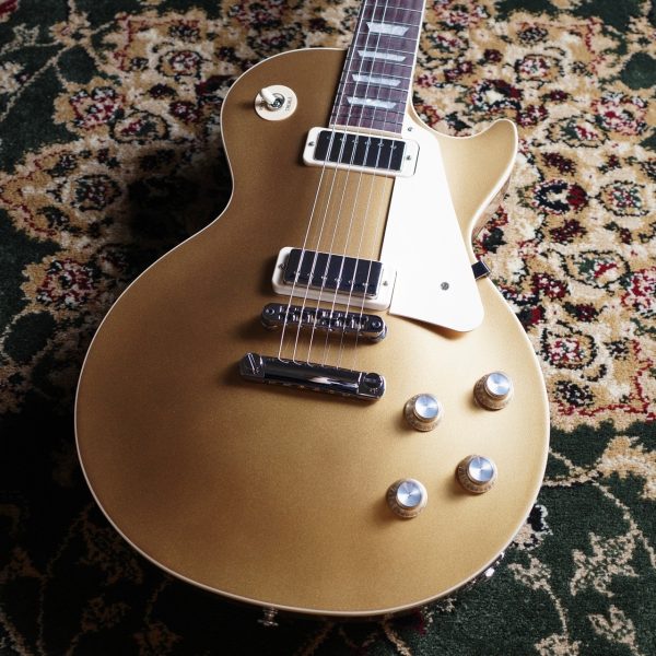 【アウトレット】Gibson Les Paul Deluxe 70s Gold Top<br />
<br />
￥ 300,000 