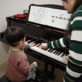 ♪【こどものための音楽教室】博多駅直結！たくさんのお子様が音楽を通して成長しています！