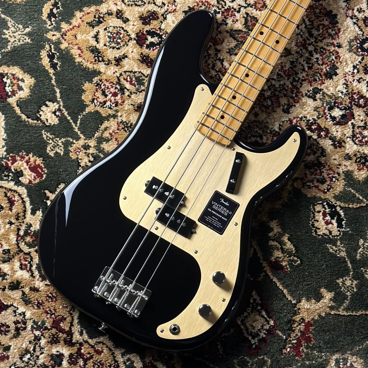 CONTENTSFender Vintera II '50s Precision Bass Black この商品について技術者による安心のアフターフォローギターアドバイザーが楽器選びをサポート最新情報を手に入れよう音楽をもっと楽しみたい方は音楽教室がおススメ♪お問い合わせFender Vintera […]