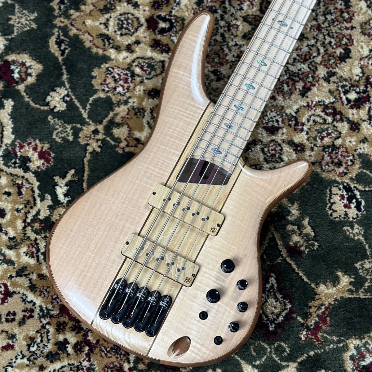 新品Ibanez SR5FMDX2