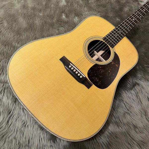 Martin D-28 Standard<br />
<br />
￥ 450,000 