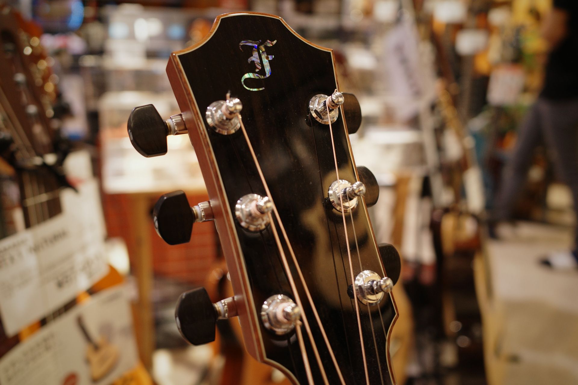 アコギファンの皆様、こんにちは！博多店のアコギ担当荒木です！前回5月に開催したFurchフェアでしたが大反響をいただきまして来月8月に第2弾として開催させていただくことになりました！ フェアラインナップを先行公開！最高の一本をお探しください！ CONTENTSFurch (フォルヒ) Ra […]