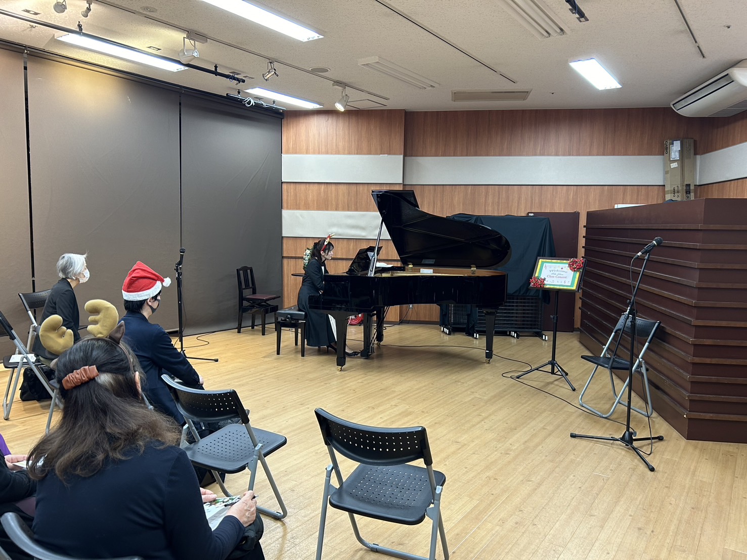 最後は三浦先生による講師演奏！優しい音色に生徒様もうっとりとされていました。