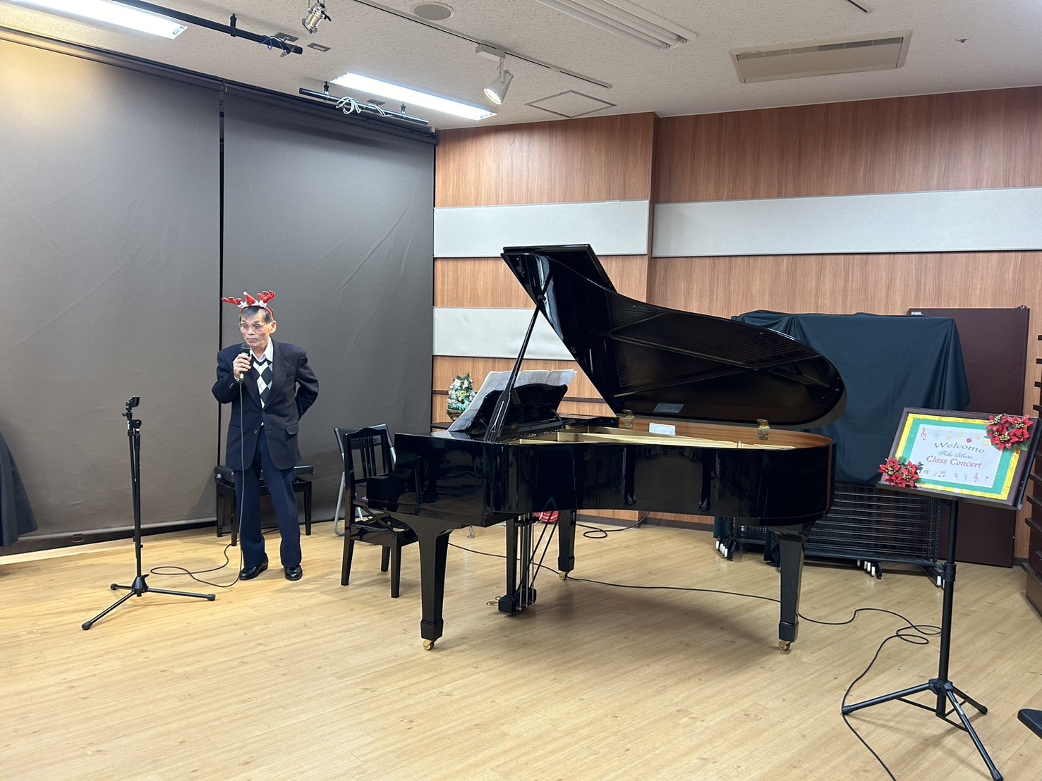 演奏順はくじ引きで決定！曲目と意気込みを発表して演奏へ。