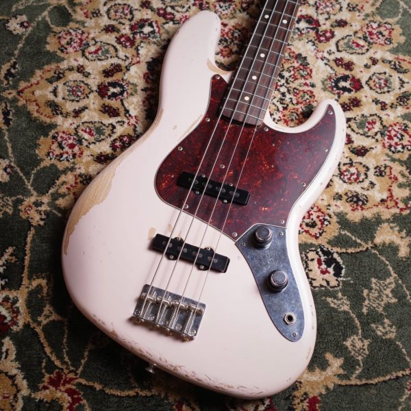 Fender Artist Series Flea Jazz Bass Roadworn ShellPink【USED 4.16kg】<br />
<br />
<br />
¥185,000 